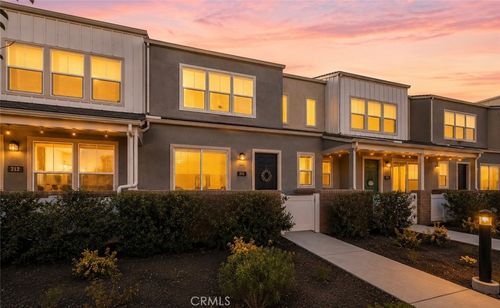 3-212 Red Brick, Simi Valley, CA, 93065 | Card Image