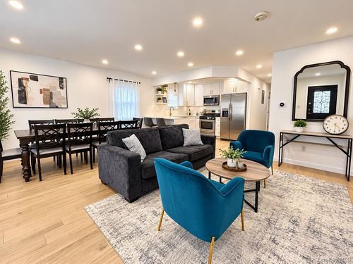 12703 152nd Avenue, New York, NY, 11420 | Card Image