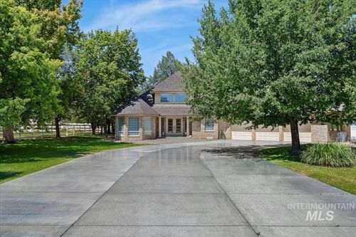 1672 Briarwood Ln, Twin Falls, ID, 83301-8707 | Card Image