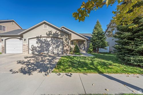 7058 W Saw Timber Way, West Jordan, UT, 84081-1907 | Card Image