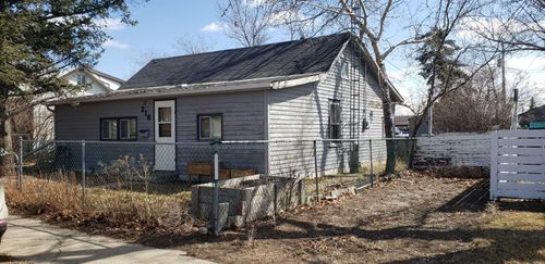 216 3 Avenue N, Champion, AB, T0L0R0 | Card Image