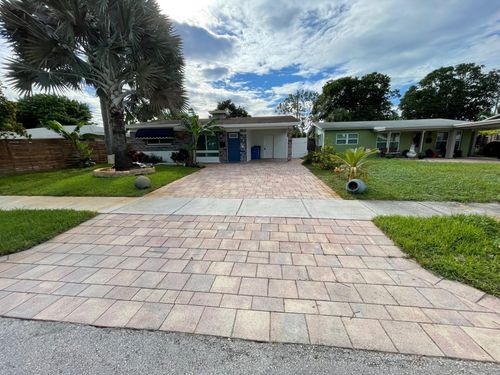 5441 Ne 1st Ave, Oakland Park, FL, 33334-1629 | Card Image