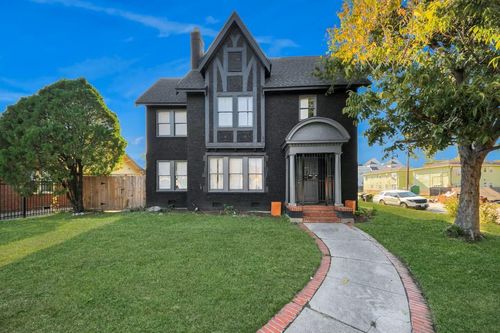 2002 Rosewood St, Houston, TX, 77004-5124 | Card Image