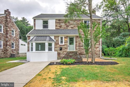 258 Lee Cir, BRYN MAWR, PA, 19010-3726 | Card Image