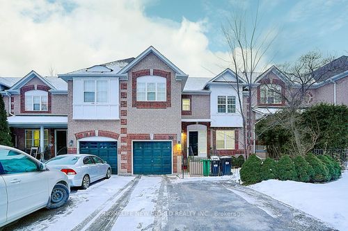 10-199 Hillcrest Ave, Mississauga, ON, L5B4L5 | Card Image