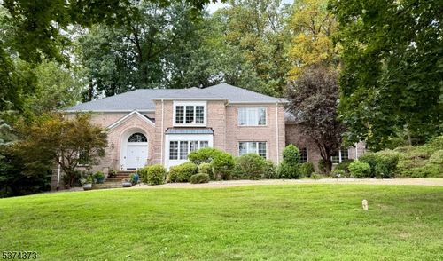 29 Tall Timber Dr, Morristown, NJ, 07960-2616 | Card Image