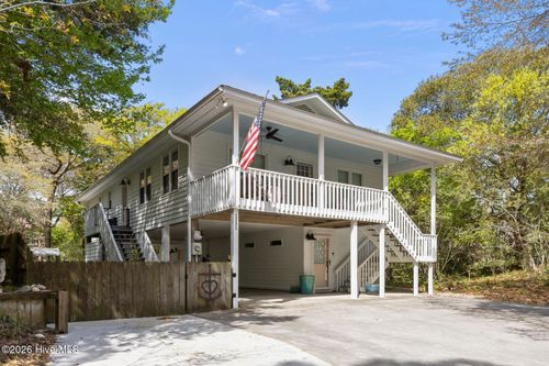 111 Ocean Oaks Dr, Emerald Isle, NC, 28594-1819 | Card Image