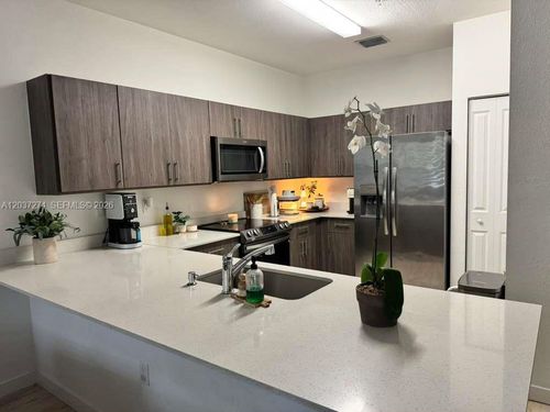 4101-15540 Sw 136th St, Miami, FL, 33196-3093 | Card Image