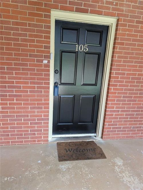 apt-d105-250 Little St, Athens, GA, 30605-5443 | Card Image