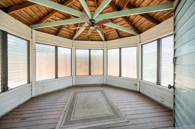 425 Crestwind Dr, House other with 3 bedrooms, 3 bathrooms and null parking in Windcrest TX | Image 39