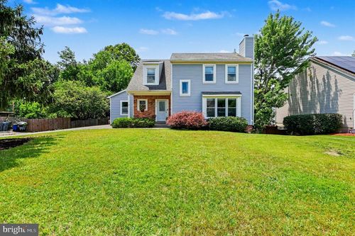 4316 Silas Hutchinson Dr, CHANTILLY, VA, 20151-1328 | Card Image