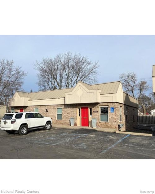 4010 W Walton Blvd, Waterford, MI, 48329-4192 | Card Image