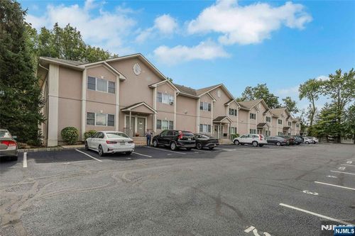 485 Saddle River Rd, Saddle Brook, NJ, 07663-4615 | Card Image