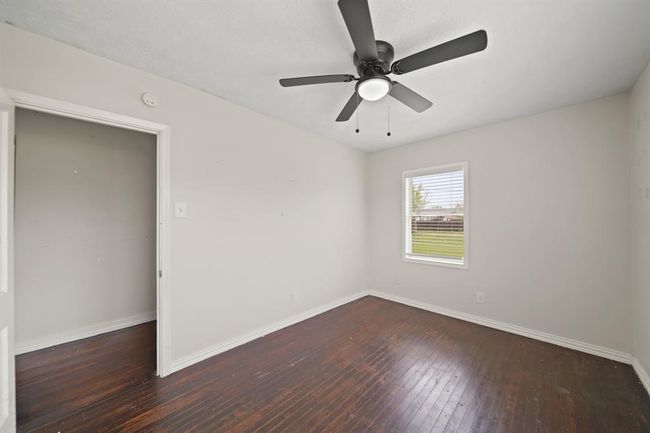 606 W 7 Th St, House other with 3 bedrooms, 1 bathrooms and null parking in Freeport TX | Image 14