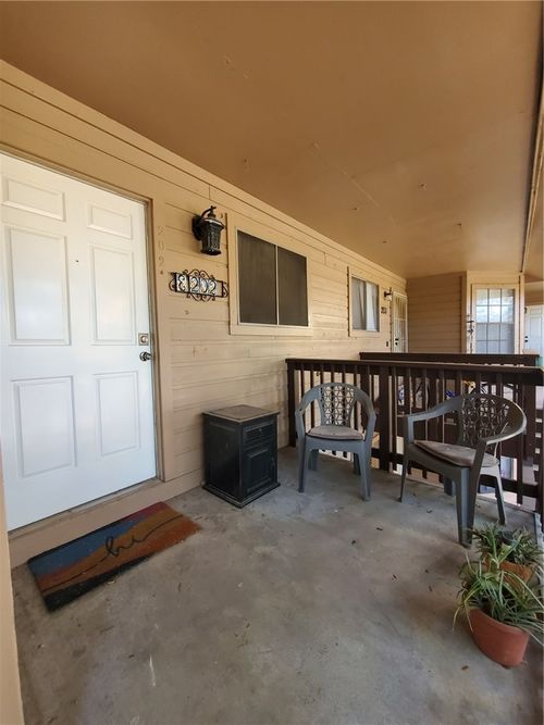 e202-7122 Premont Dr, Corpus Christi, TX, 78414-3159 | Card Image