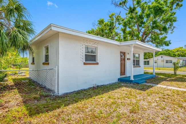 2350 38 Th Ave N, House other with 2 bedrooms, 2 bathrooms and null parking in ST PETERSBURG FL | Image 8