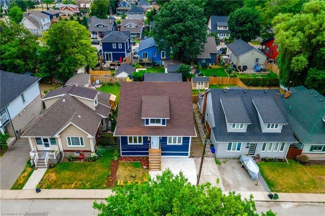 10 Comet Ave, House other with 5 bedrooms, 3 bathrooms and 1 parking in Hamilton ON | Image 38