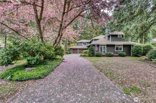4818 133rd Street Ct Nw, Gig Harbor, WA, 98332-7851 | Card Image