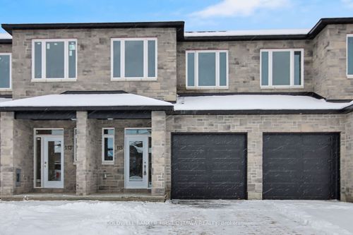 127 Mcphail Rd, Carleton Place, ON, K7C0P6 | Card Image