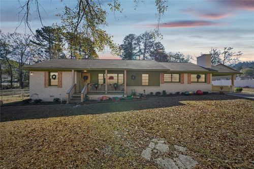 3326 Livingston Trce, Sylacauga, AL, 35150-4422 | Card Image