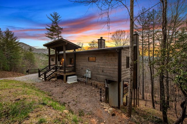 81 Morgan Trl, Home with 3 bedrooms, 3 bathrooms and null parking in Epworth GA | Image 57