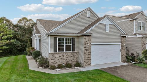 218 River Woods Dr W, Saint Paul Park, MN, 55071-1568 | Card Image