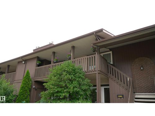 245 Surrey Gdns Nw, Edmonton, AB, T5T1Z3 | Card Image