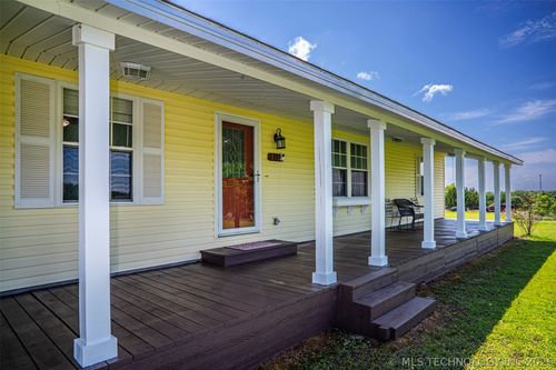 713 Pinewood Trails Dr, Ardmore, OK, 73401-0663 | Card Image