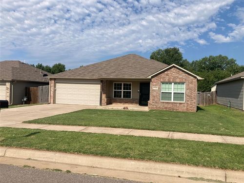 1004 Claystone Way, Noble, OK, 73068 | Card Image