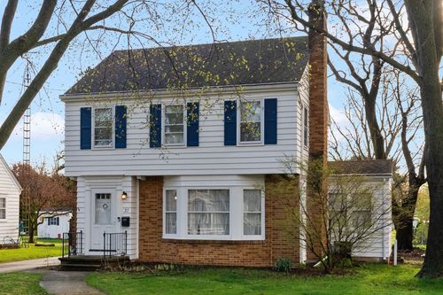 37 Forest Park Boulevard, Janesville, WI, 53545 | Card Image