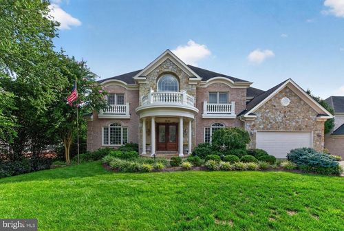 6245 Linway Ter, Mclean, VA, 22101-4106 | Card Image