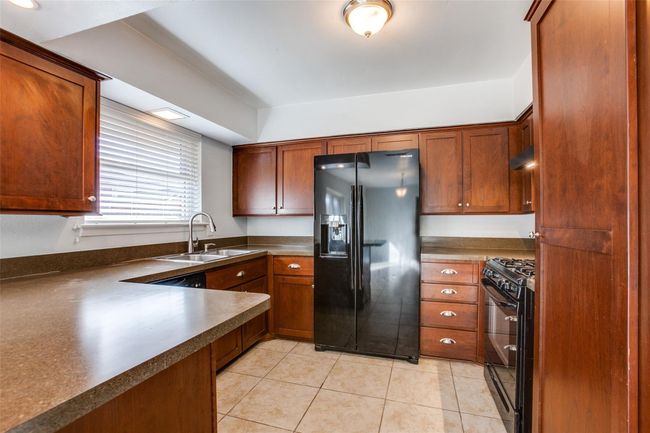 823 Wisteria Way, House other with 3 bedrooms, 2 bathrooms and null parking in Richardson TX | Image 11