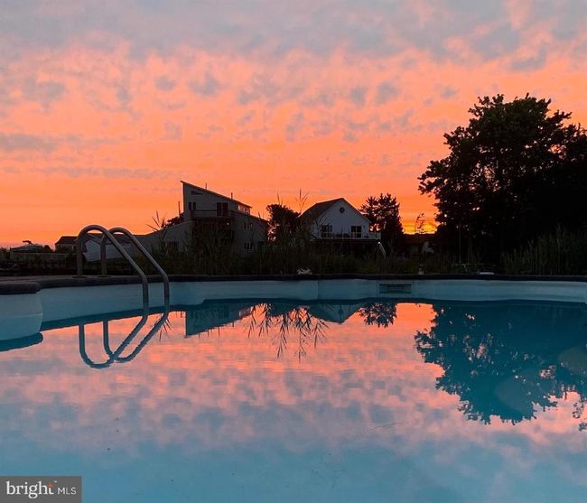 33 W Delaware Dr, House other with 3 bedrooms, 2 bathrooms and null parking in LITTLE EGG HARBOR TWP NJ | Image 4