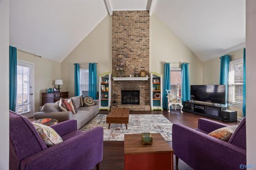 1809 Whisperwood Way Nw, Huntsville, AL, 35806-2405 | Card Image