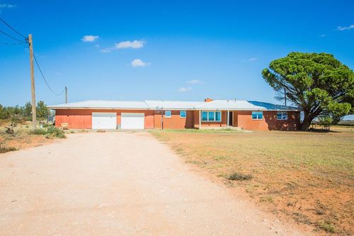 147 County Road 690, Seagraves, TX, 79359 | Card Image