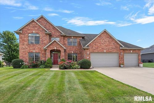 1600 E Spruce St, Chatham, IL, 62629-5027 | Card Image