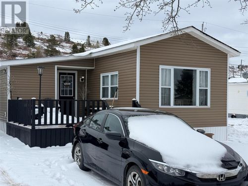 15 Robinson Avenue, Botwood, NL, A0H1E0 | Card Image