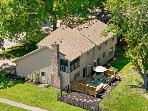 4000 Nw Cimarron St, Lee's Summit, MO, 64064-1469 | Card Image