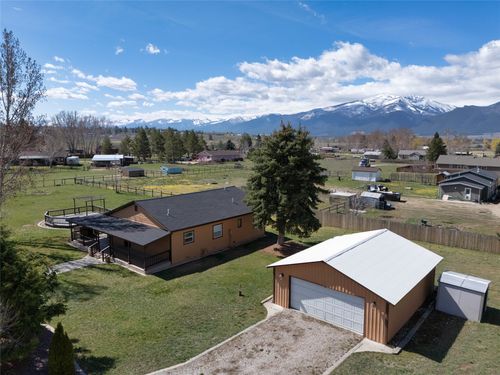 627 Folly Ln, Stevensville, MT, 59870-6202 | Card Image