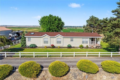 767 S Canyon Ct, Othello, WA, 99344-8906 | Card Image