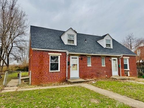 801-803 Winston Dr, Fairborn, OH, 45324-5448 | Card Image