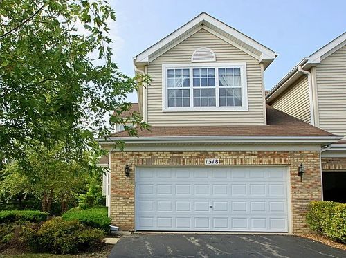1318 Leonard Dr, Schaumburg, IL, 60193-4917 | Card Image