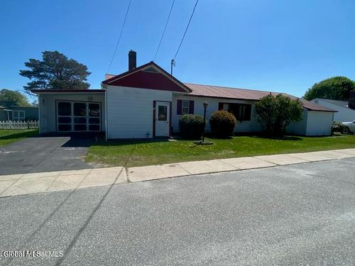 18 Liberty Street, Moriah, NY, 12956 | Card Image