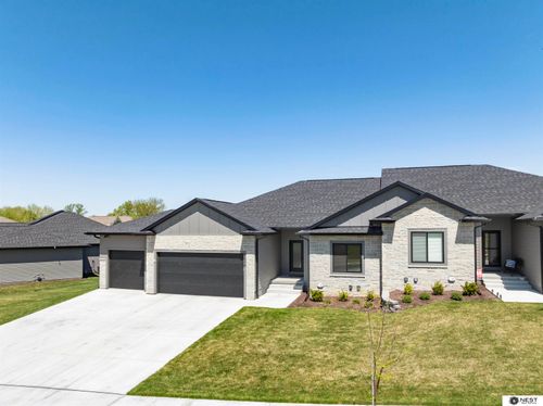 8848 Augusta Dr, Lincoln, NE, 68526-9578 | Card Image