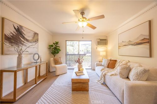 201-5860 Benner St, Los Angeles, CA, 90042 | Card Image