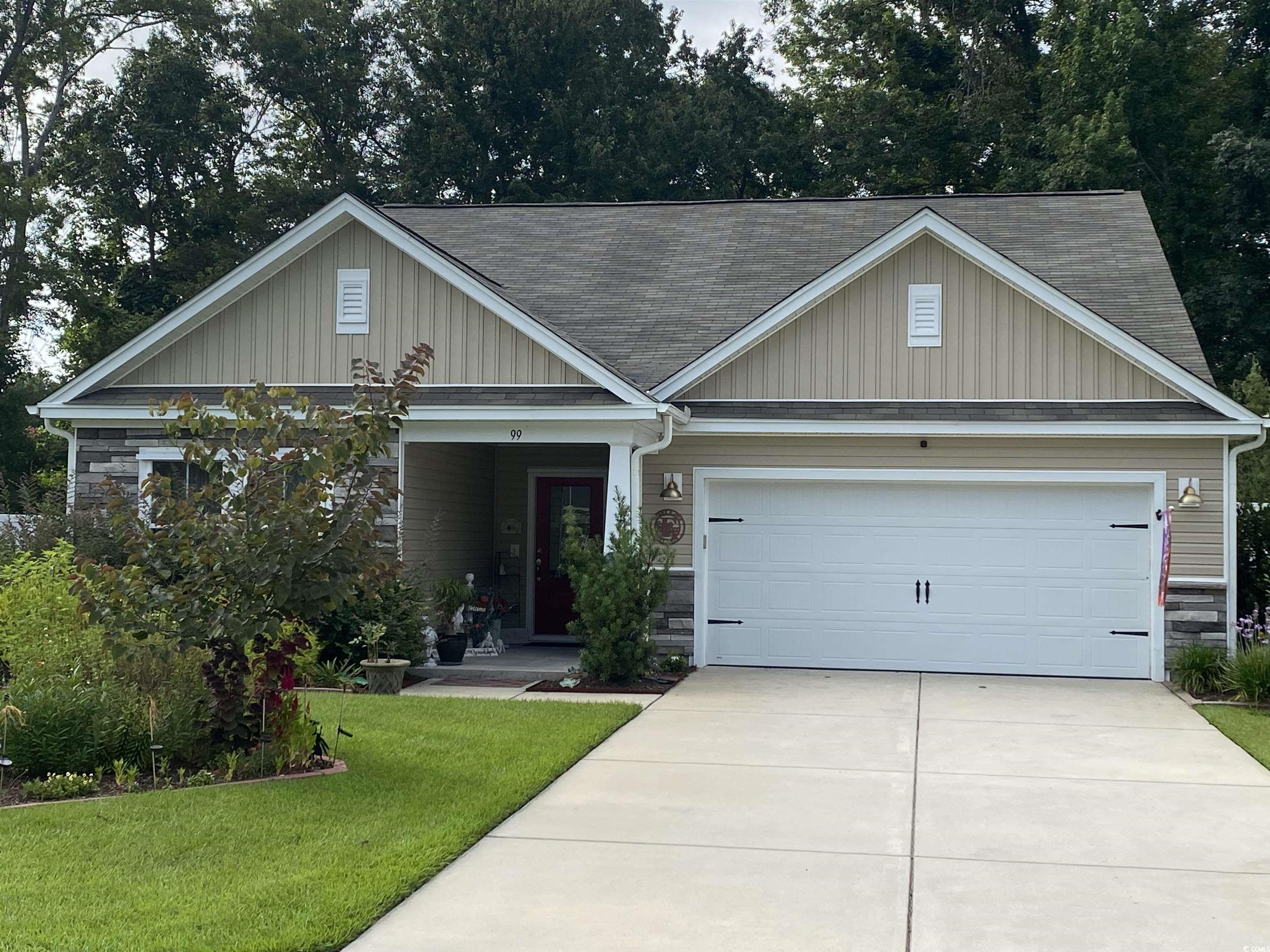 Costa Ct, Pawleys Island, SC 29585