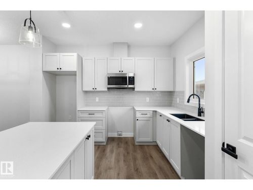 11 Sereno Lane, Fort Saskatchewan, AB, T8L0Z9 | Card Image