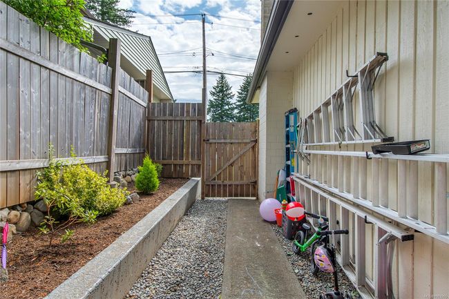 762 Christopher Rd, House other with 3 bedrooms, 2 bathrooms and 3 parking in Campbell River BC | Image 32
