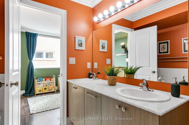 B - 475 Rogers Rd, Condo with 2 bedrooms, 2 bathrooms and 1 parking in York ON | Image 26
