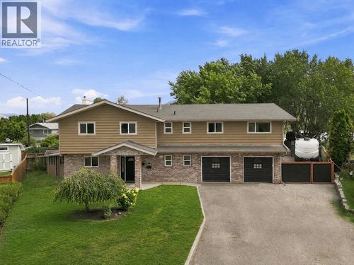 364 Collingwood Dr, Kamloops, BC, V2B6B3 | Card Image